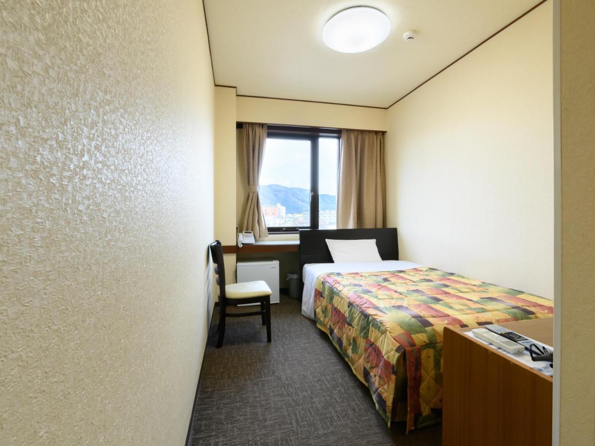 Tabist Business Hotel Osamura Sabae Exterior foto